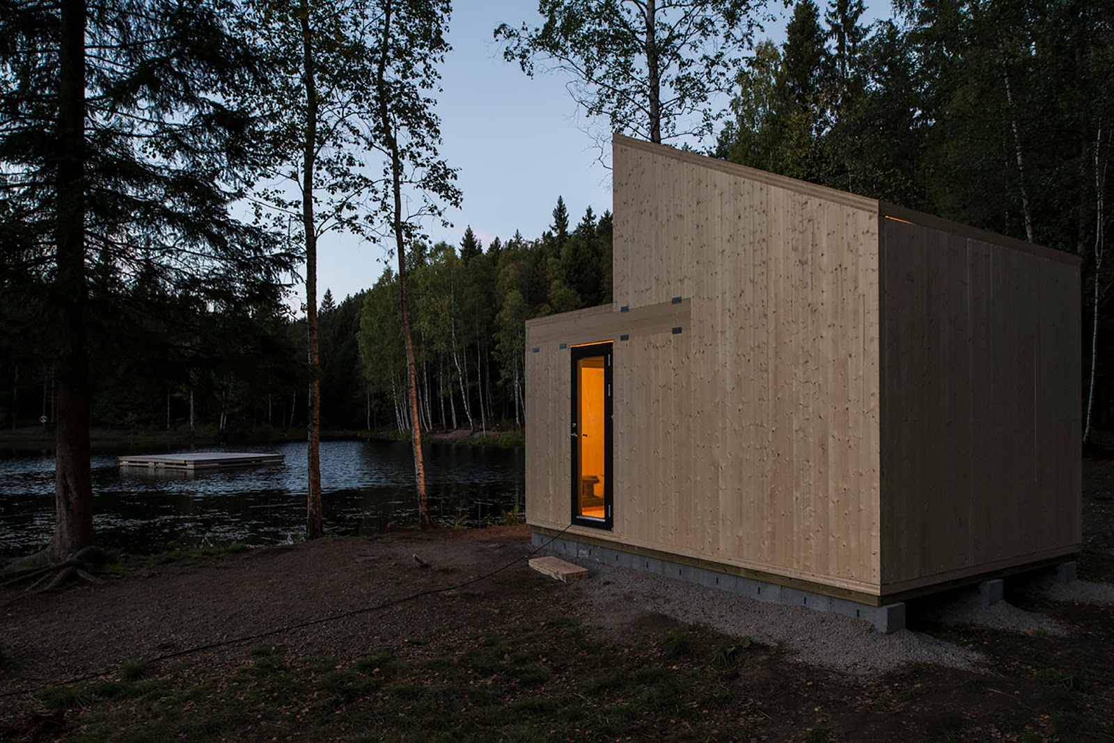 Woody15 A 183 Sq Ft Norwegian Cabin [ TINY HOUSE TOWN ]