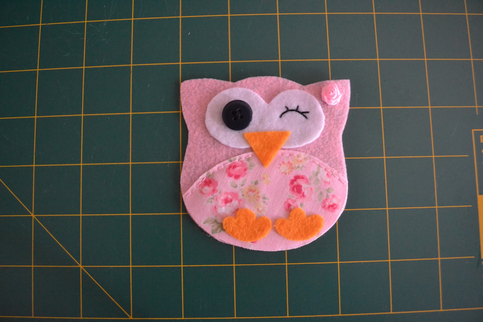 HOME OF HOMEMADE TREASURES GUEST BLOG ENTRY Felt Owl Tutorial