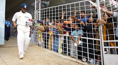 Sachin Adulation from Fans