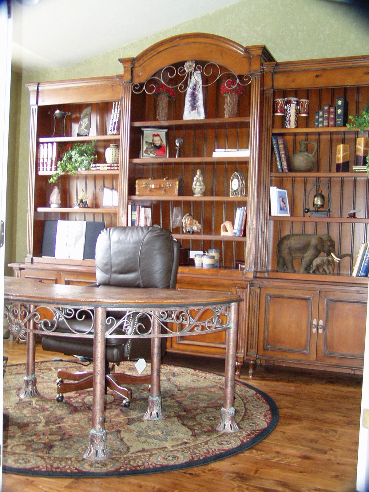 HighEnd Custom Furniture NOW