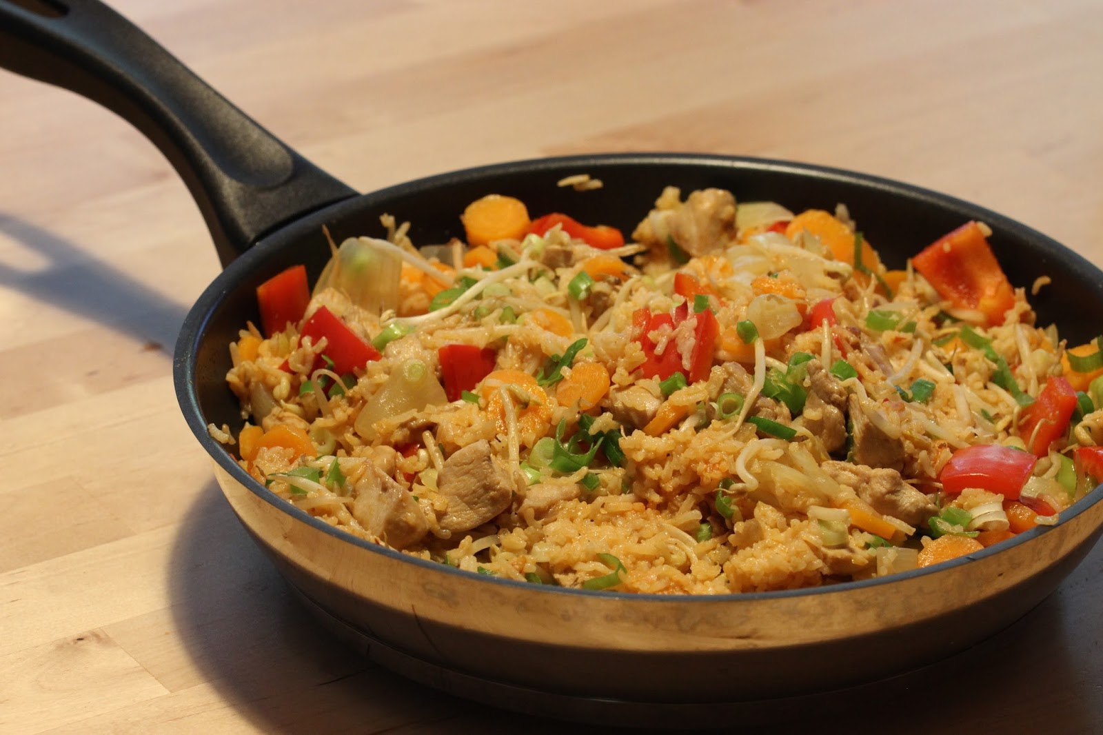 Gemüse Reis Pfanne Mit Hähnchen — Rezepte Suchen