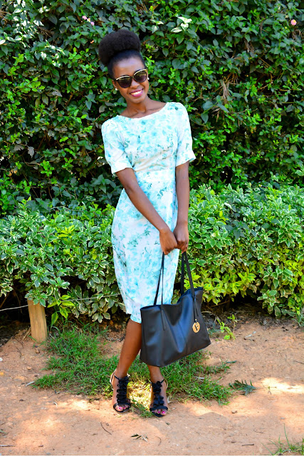 How To Look Classy In Vintage Inspired Dresses