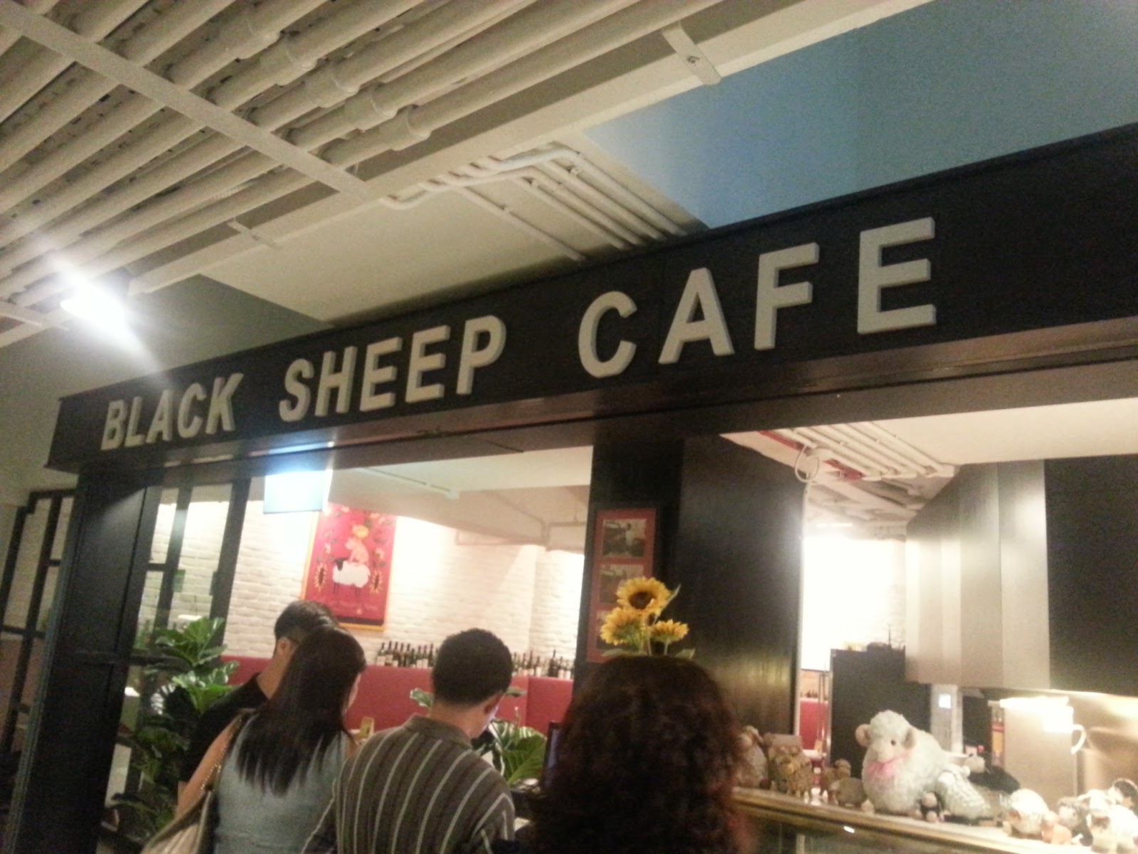 Mia's Review The Black Sheep Cafe MollyMia