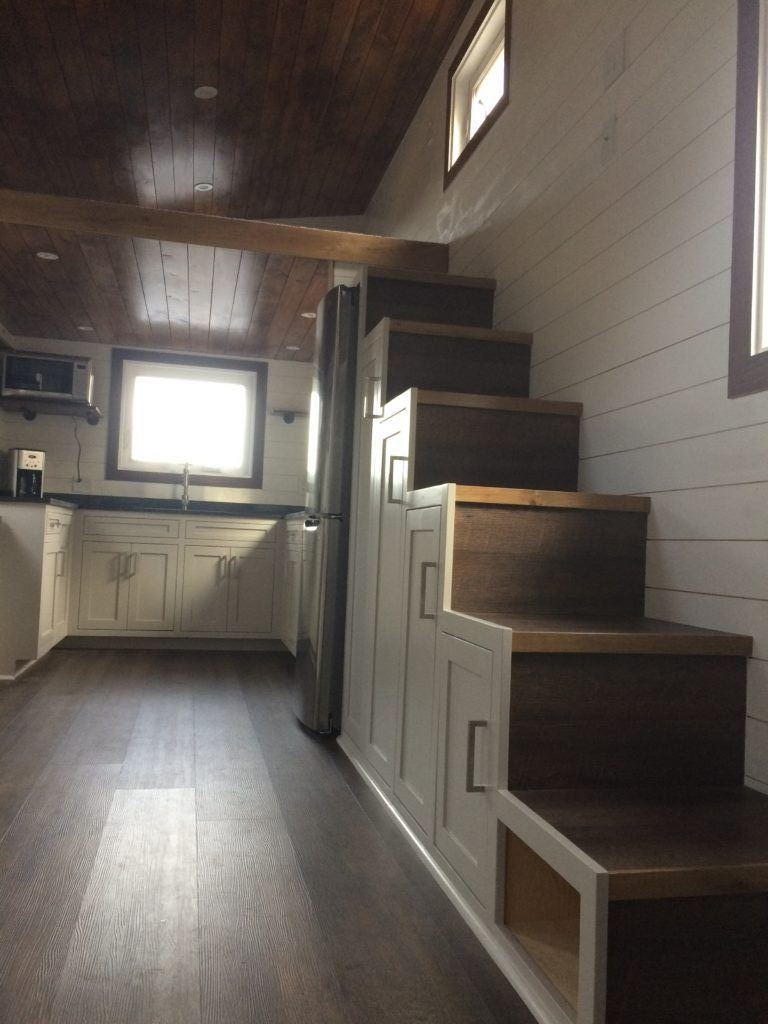 West Virginia Tiny House (330 Sq Ft) [ TINY HOUSE TOWN ]