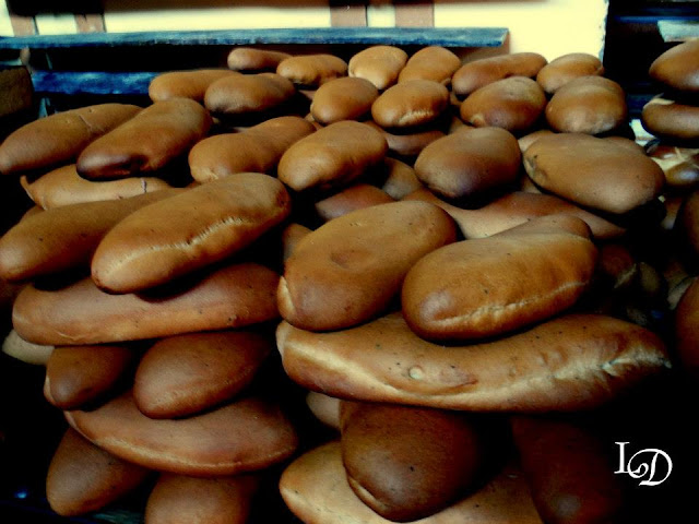 Jaime Ramos Méndez: Pan tradicional de Tingüindín en Michoacán: empanadas  rellenas de chilacayote - Fotografía de Luis Francisco Duarte Medina