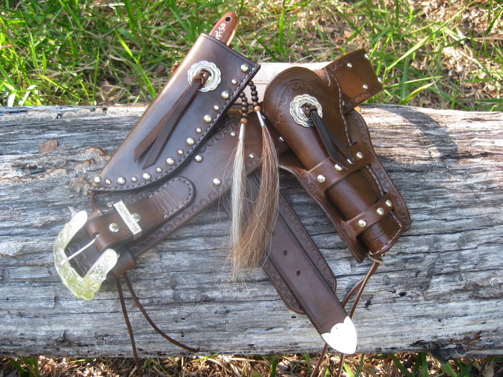 Jason Ross Custom Leather: Matching Western Rigs