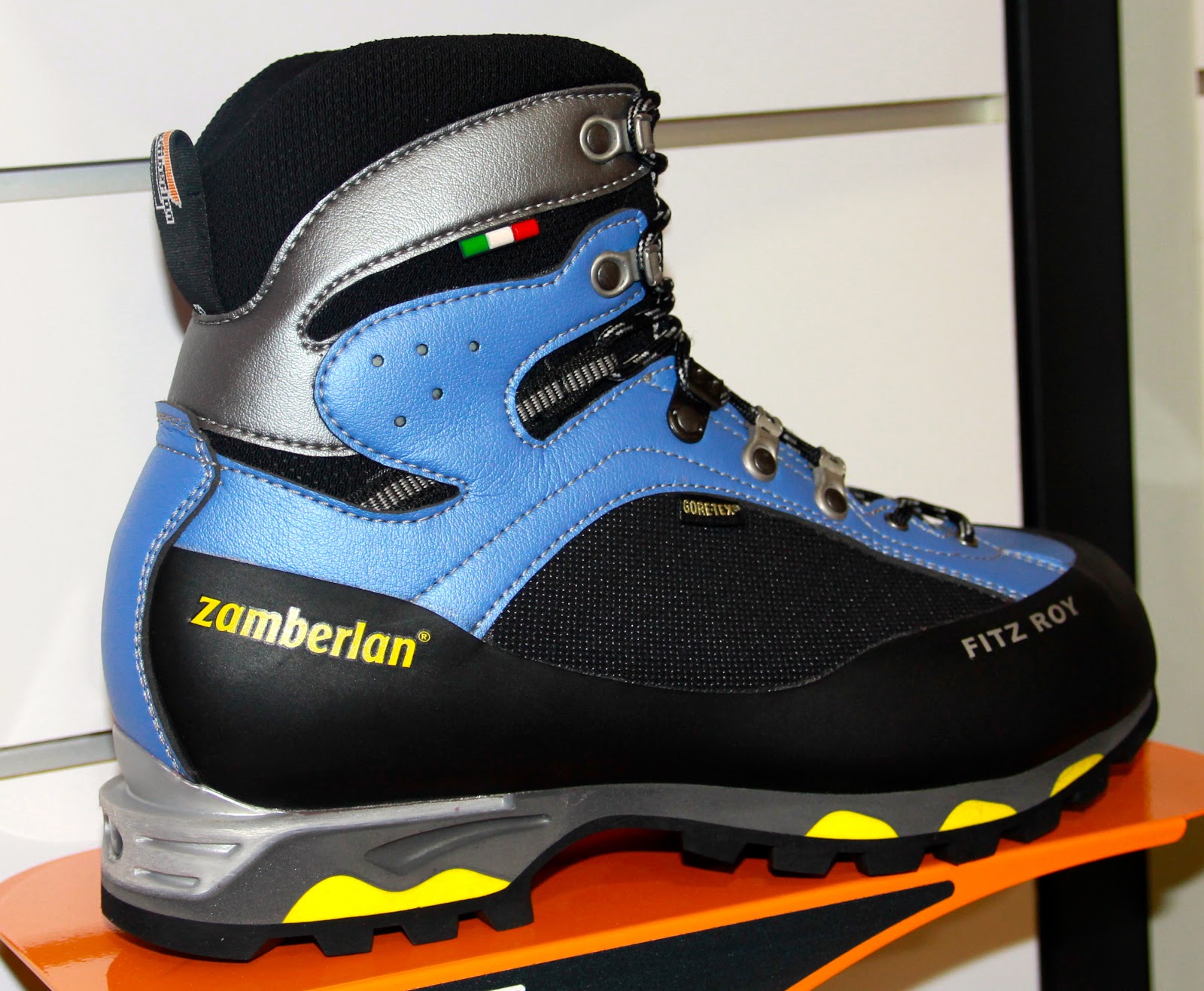 Zamberlan FootwearTrekking, Hiking, Lifestyle Boots 2012/13