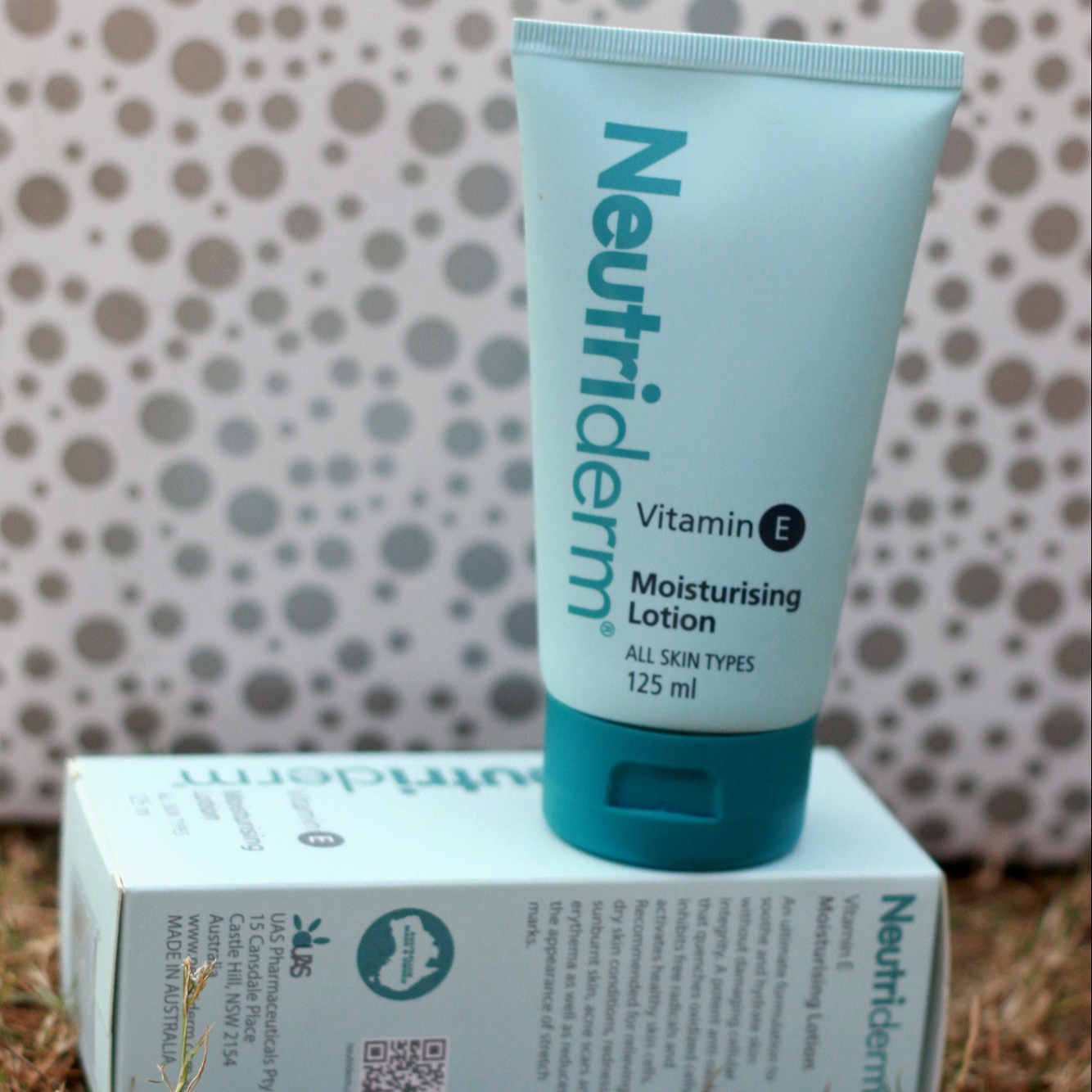 Get Moisturised Skin with Neutriderm Vitamin E Moisturising Lotion Amrit Kaur (Amy)