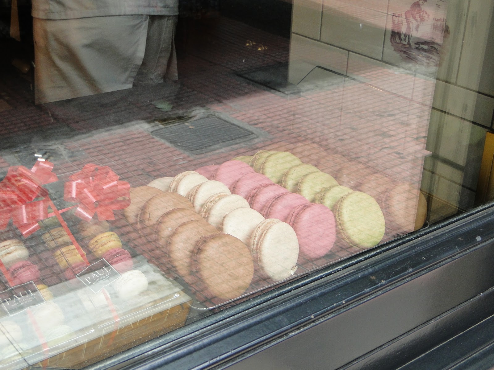 Paul Bakery (Athens, Greece) ★★★☆☆ A traveling foodie's gastronomic diary from around the world...