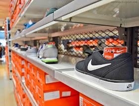 nike shoes brand factory