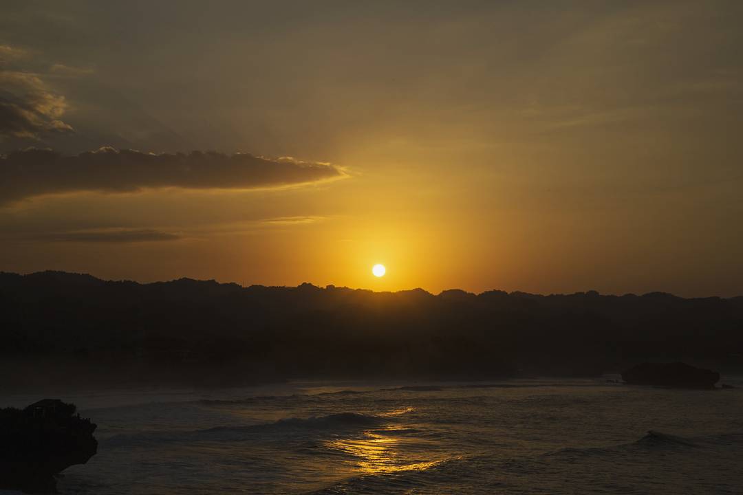 закат 18. крест на небе в кузбассе. 01 2024. закат 18. закат 18.