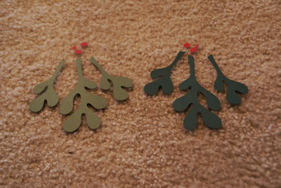 DIY Mistletoe Decor / Easy Christmas decorations & free printable