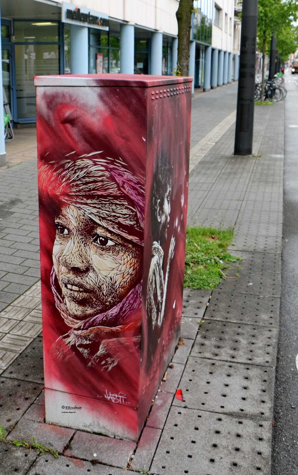 Graffiti Artists From Around The World Unite At Crawford Steel