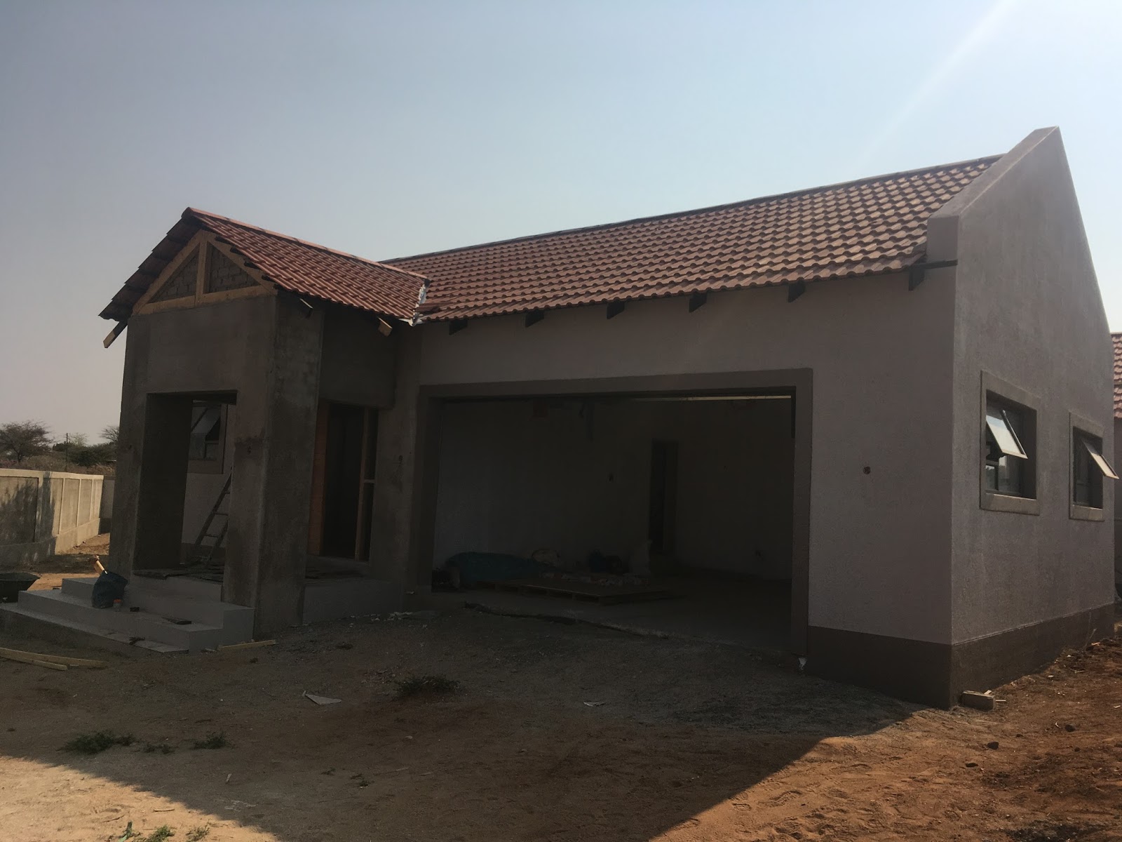 Namibia Properties for sale (www.onshow.properties) We have plots and