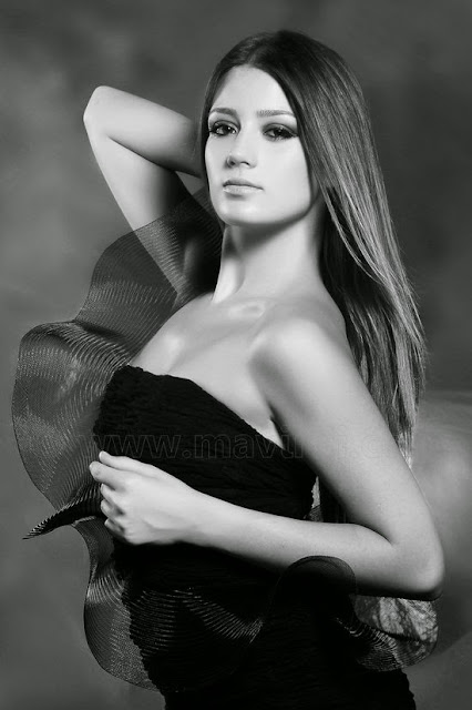 صور الممثلة التركية جيزيم كاراجا Gizem Karaca المسلسل التركى اسميتها فريحة