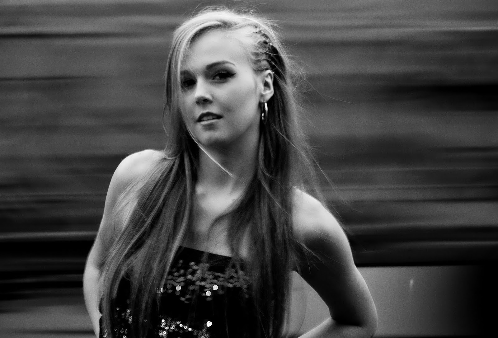 خلفيات بنات شريرات Punk Girls Wallpapers