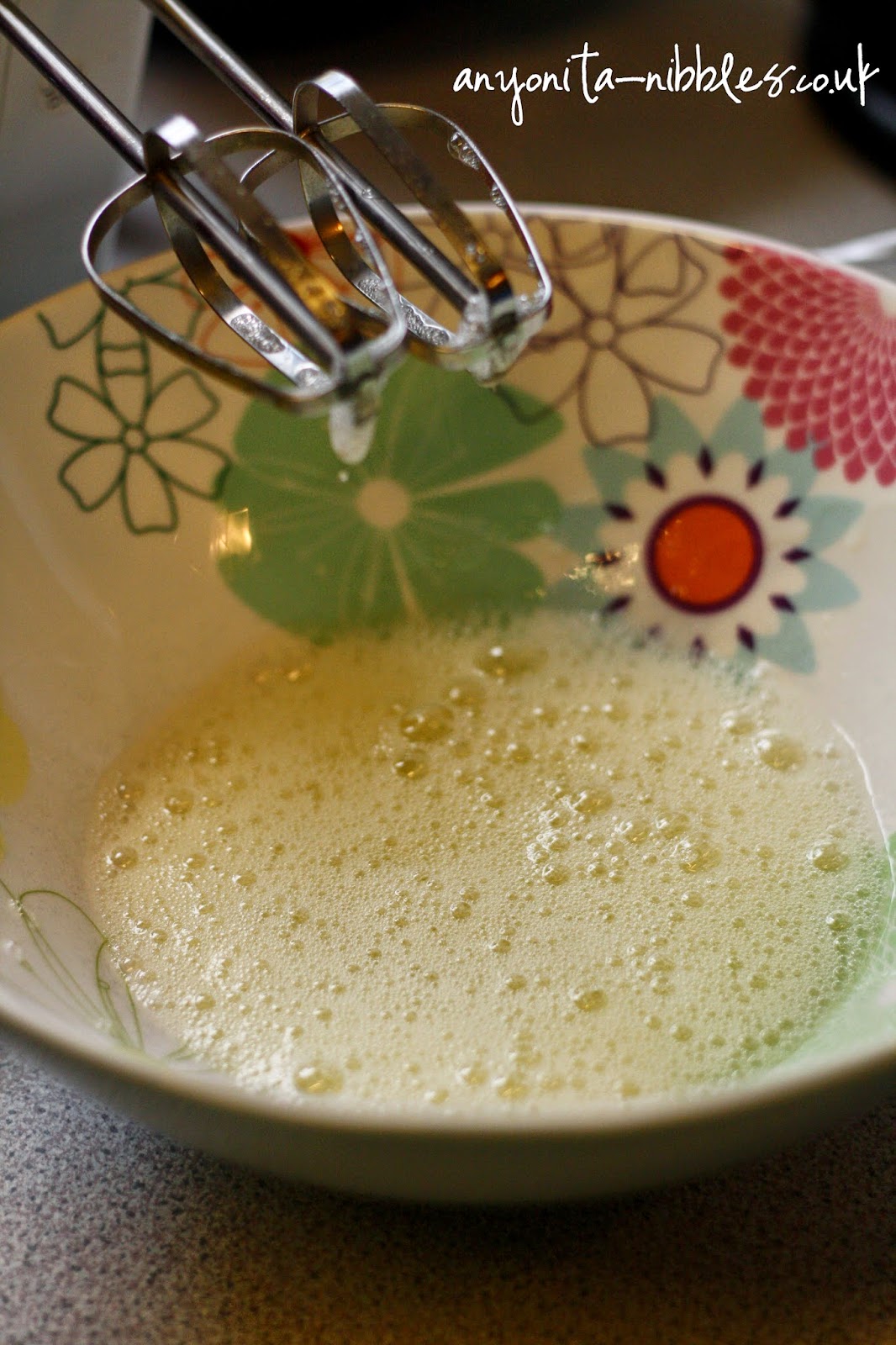 Anyonita Nibbles GlutenFree Recipes NYE Macarons + A Step by Step