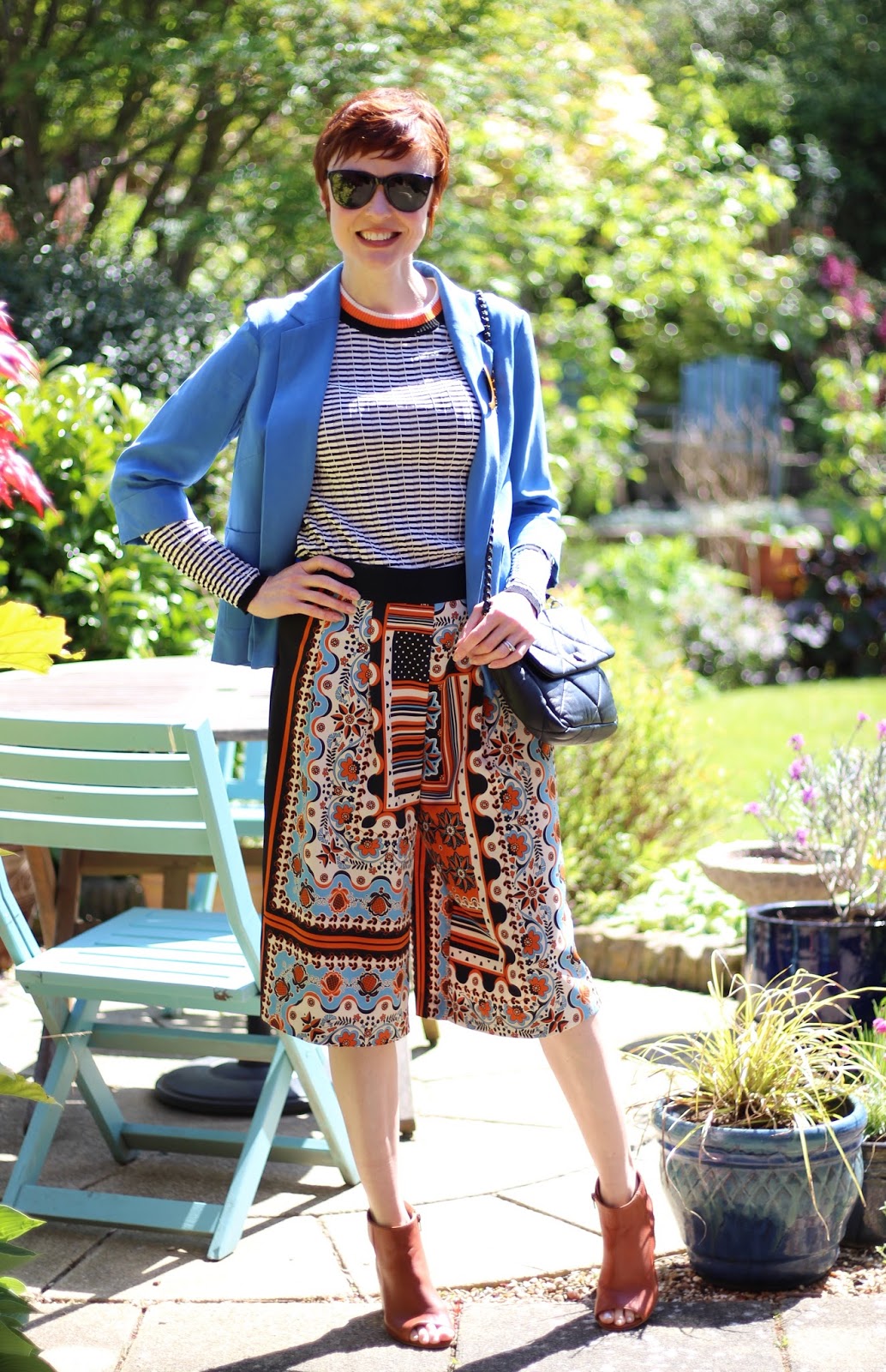 Bold Work Look | Patterned Culottes & Stripes | Black, White, Blue & Orange | Over 40 | Fake Fabulous