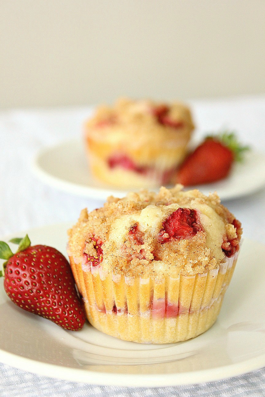 Food Wanderings : Strawberry Cheesecake Muffins {Breakfast is Served}