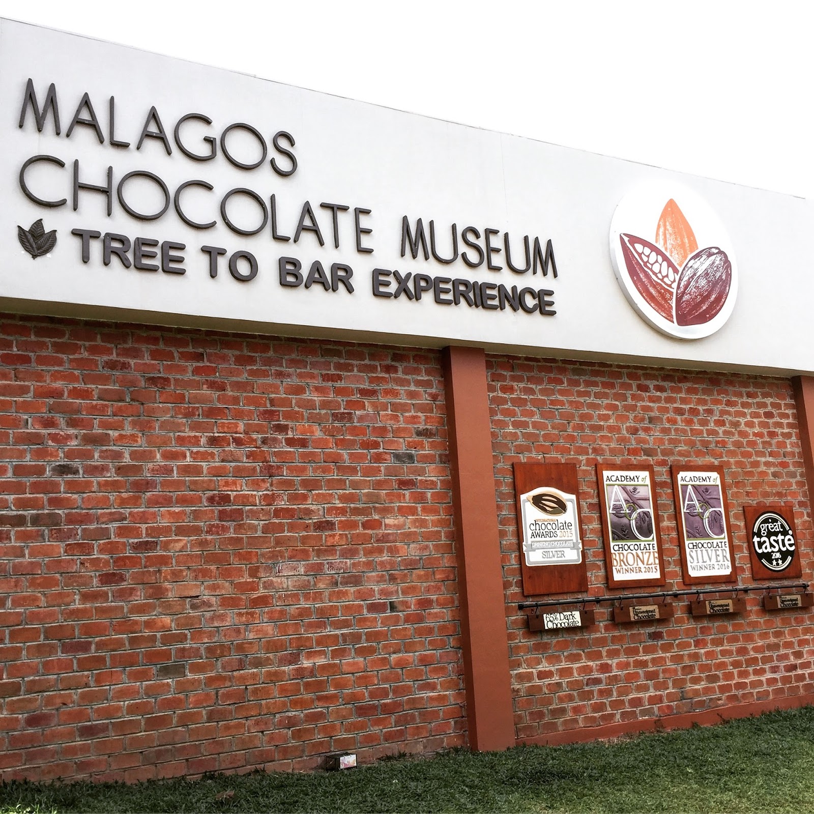 Malagos Garden Resort Chocolate Making Experience + Chocolate Museum