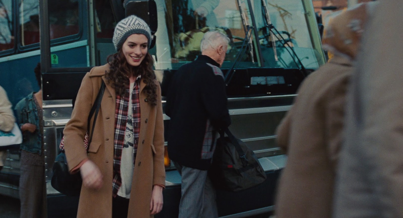 Capture The Castle: Cinematic Style - Anne Hathaway In Love And Other Drugs