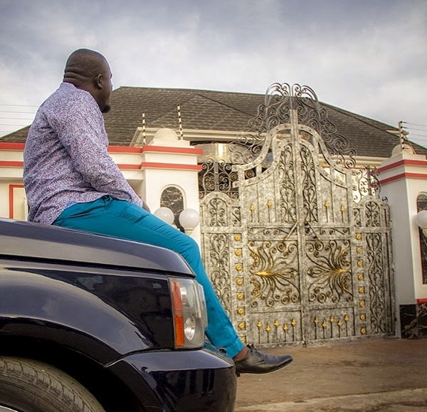 Sinners Chapel PULLOVER CROONER KCee’s Brother’s Palatial Five Star