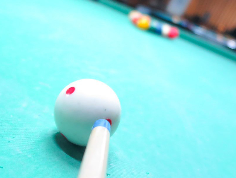 JAI BALAJI BILLIARDS HOW TO MAKE THE 8 BALL ON A BREAK...