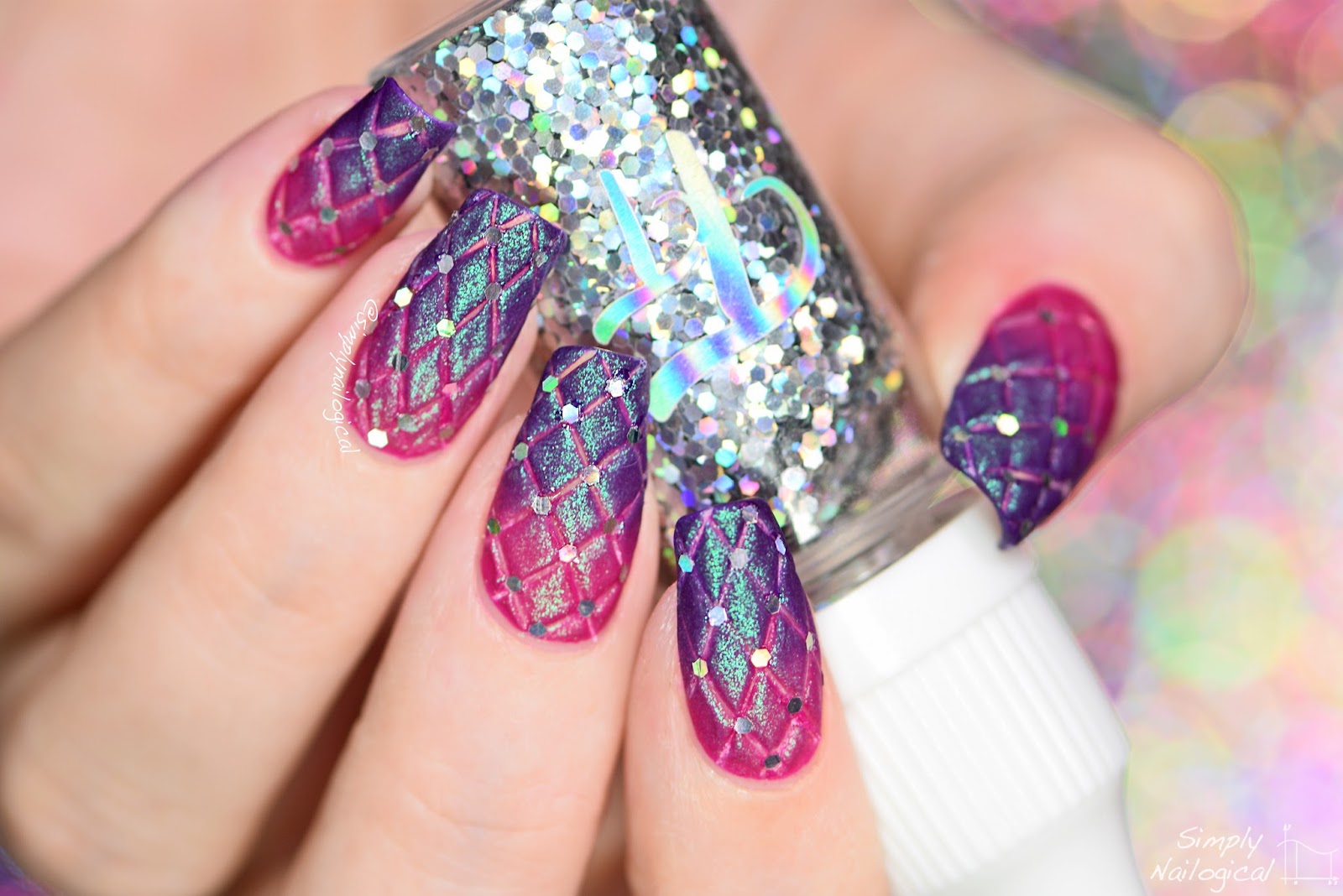 Simply Nailogical: DIY fancy quilted nails