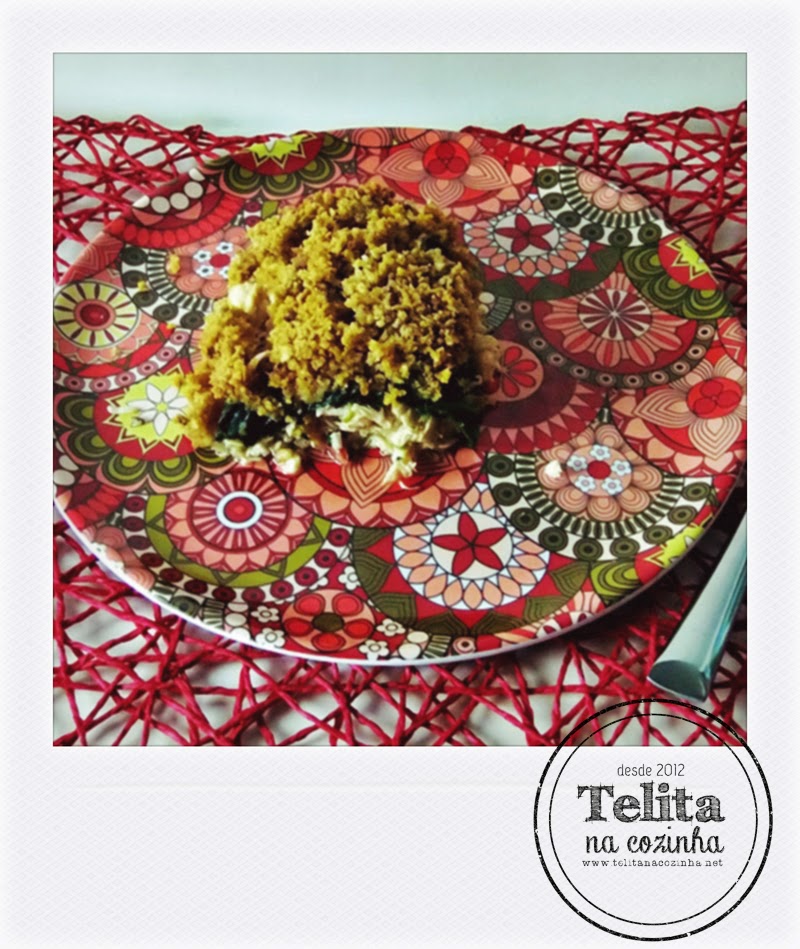 Telita - crumble de frango com linguiça