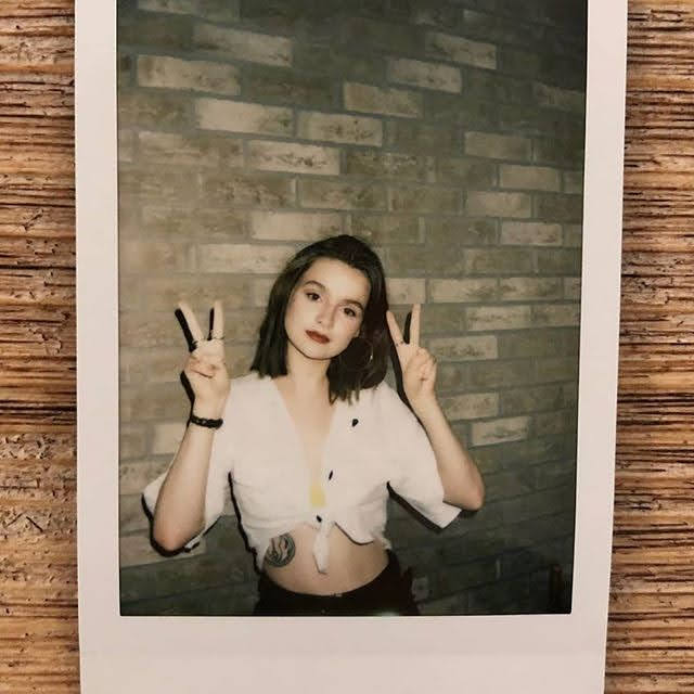 Lola Petticrew: Age, Wiki, Photos, and Biography | FilmiFeed