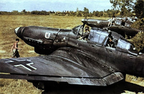 Junkers Ju-87 Stukas color photos of World War II worldwartwo.filminspector.com