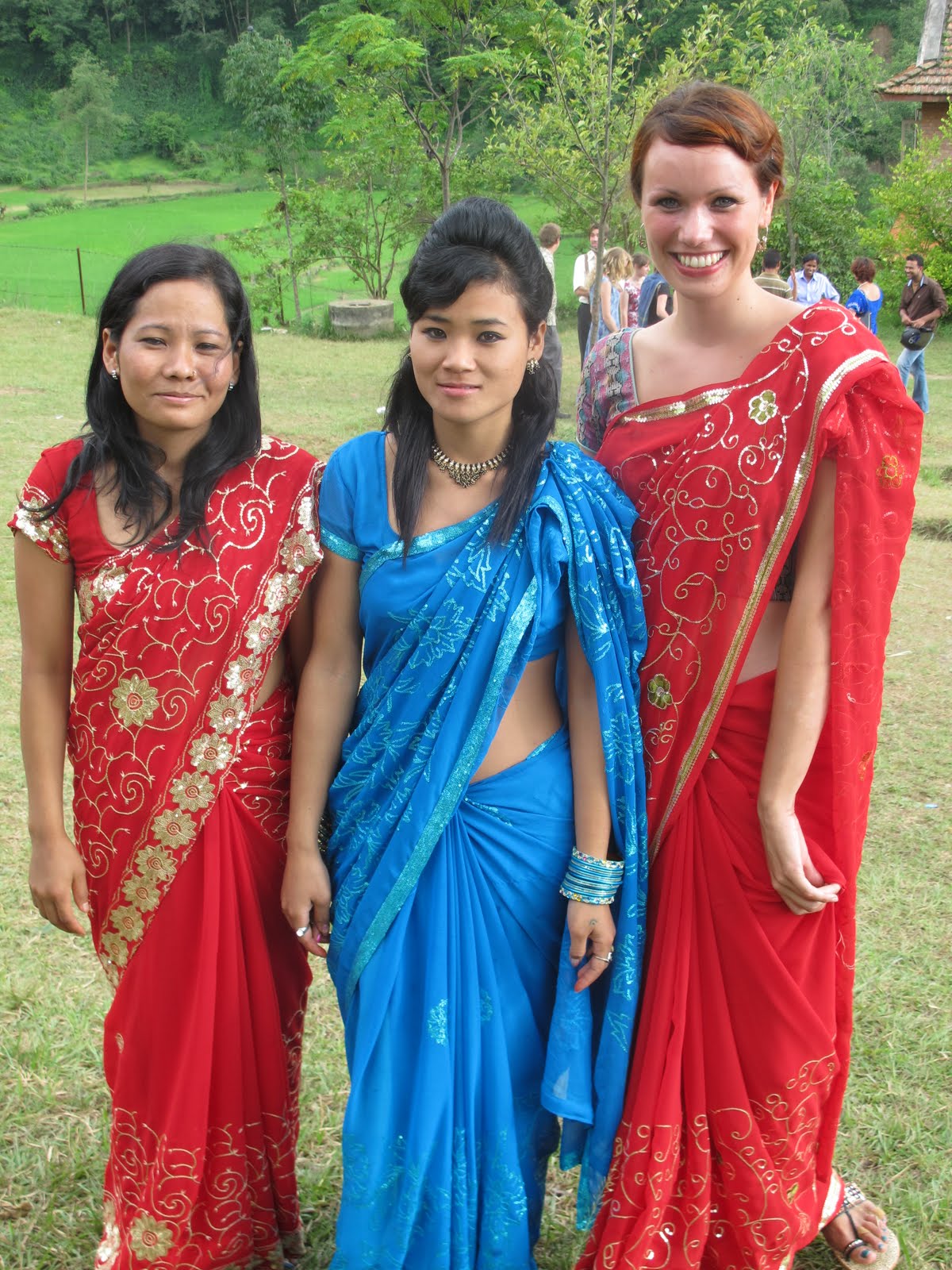 My 3 months in Nepal: Sari experiment
