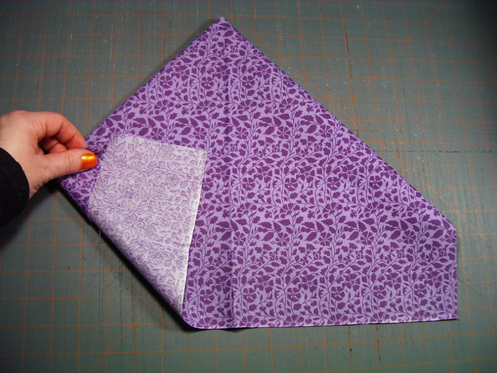 Cat on my Quilt Designs How to cut bias binding or bias tape