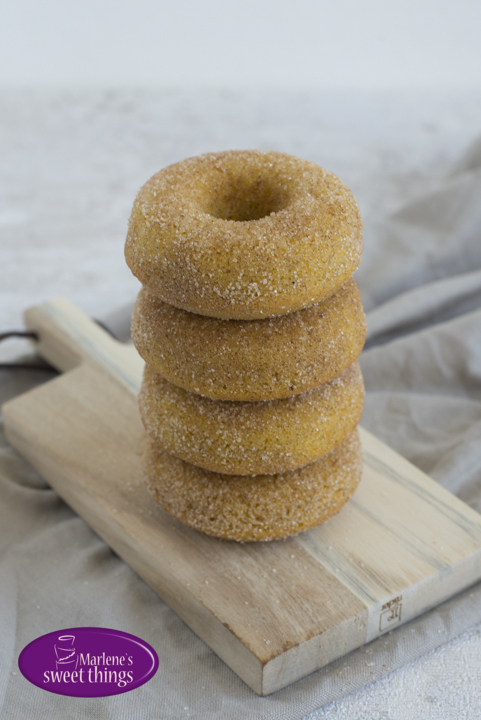 Marlene&amp;#39;s sweet things: Kürbis Donuts mit Zimt-Zucker