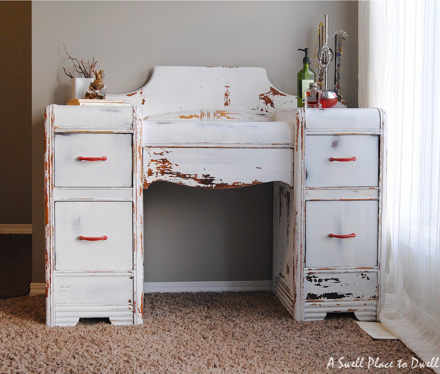 A Swell Place To Dwell Milk Paint Dressing Table