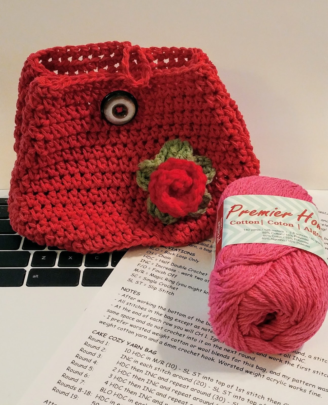 National Crochet Month Cake Cozy Yarn Bag and Free Pattern!