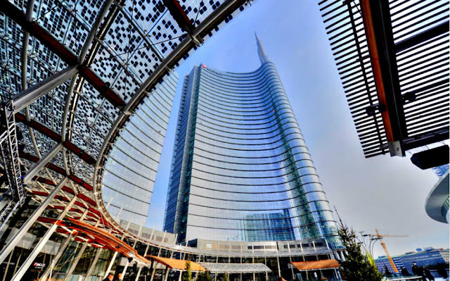 Plaza Gae Aulenti y Torre Unicredit, Milán