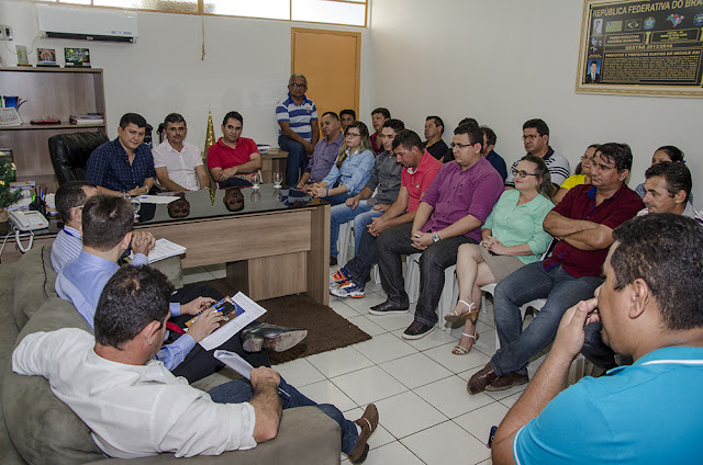 Após assinatura de convênio, Cocal receberá R$ 1,7 milhão para obras de calçamento - Imagem 3