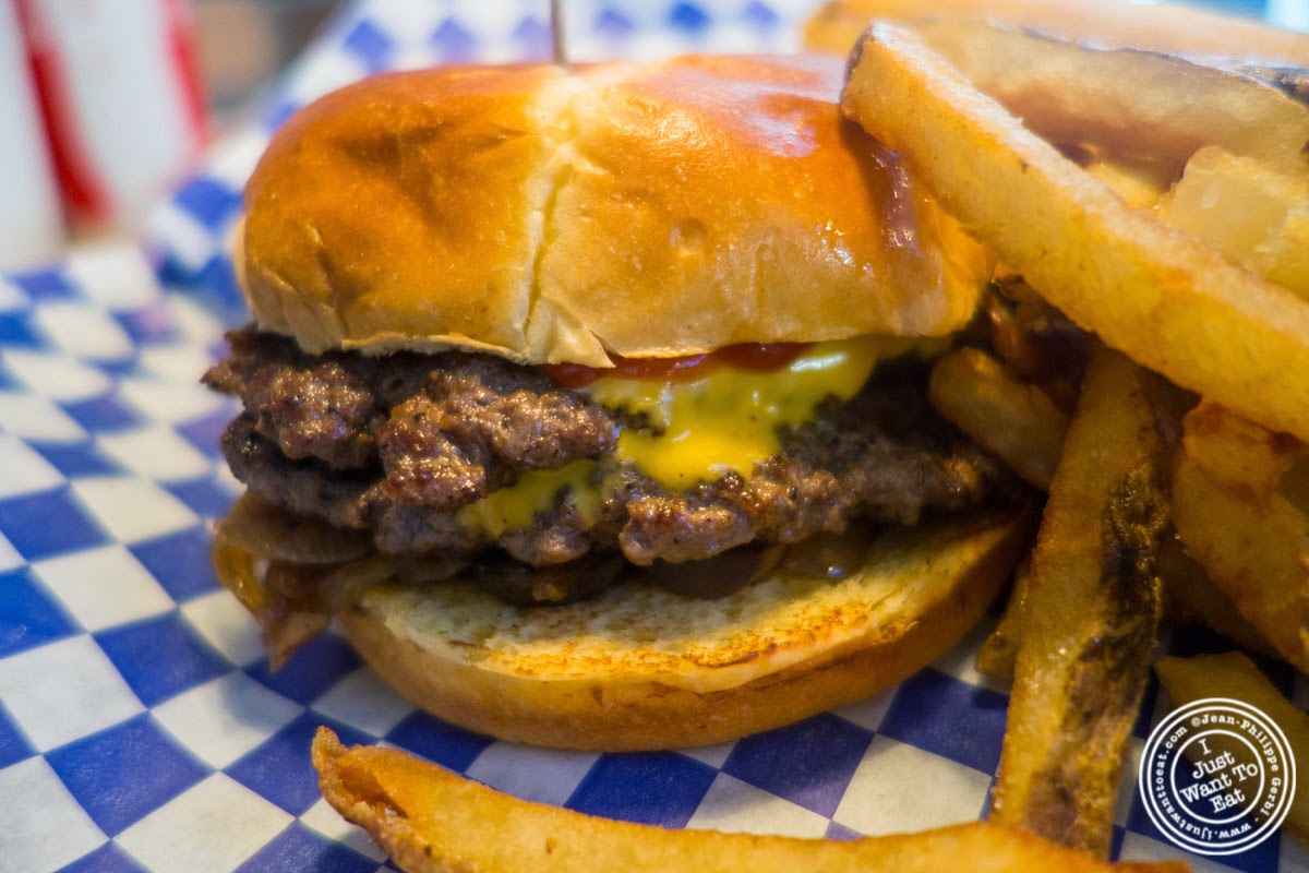 Boardwalk Fresh Burgers and Fries in Hoboken, NJ I just want 2 eat