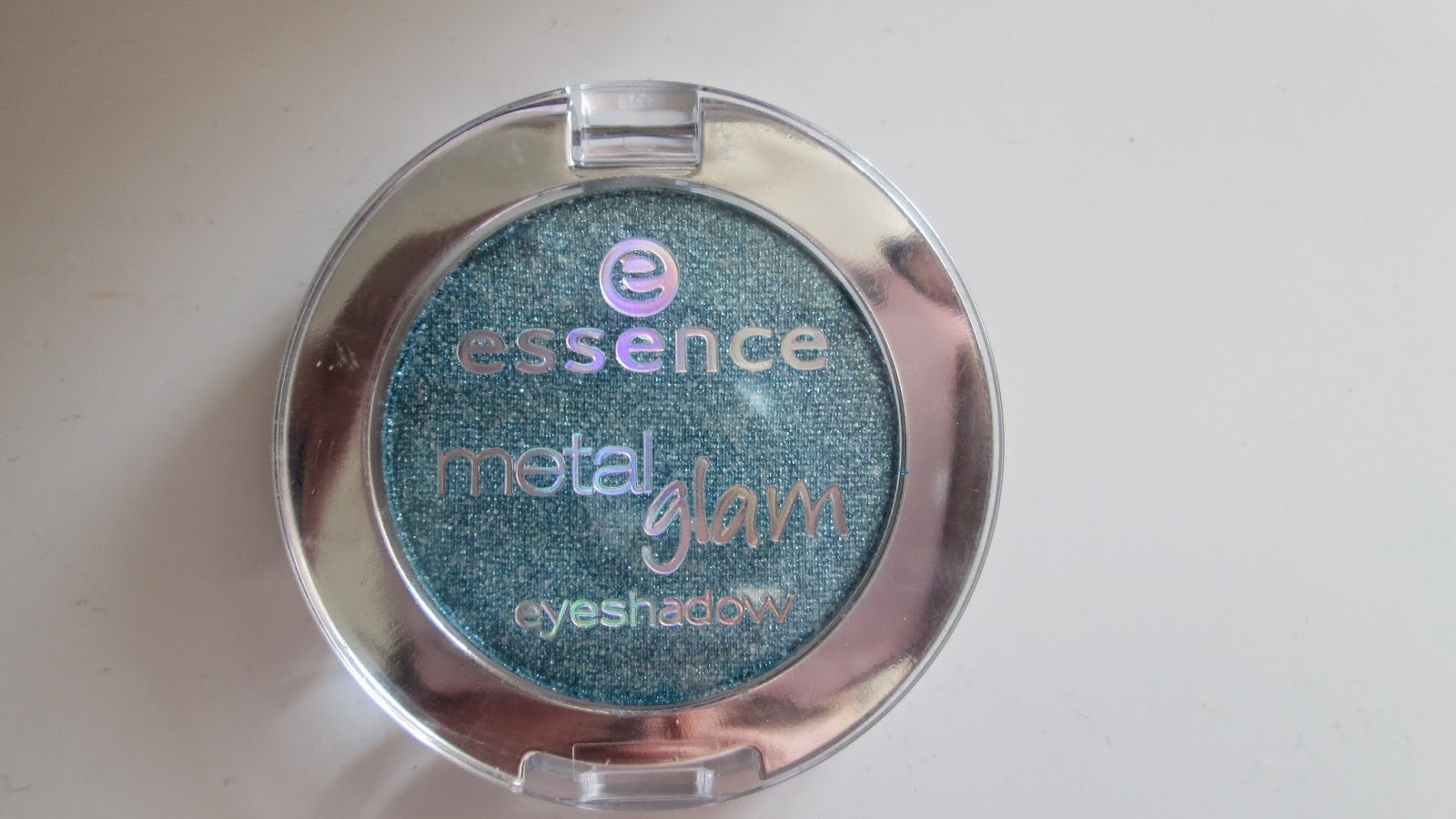 Essence Metal Glam Eyeshadow