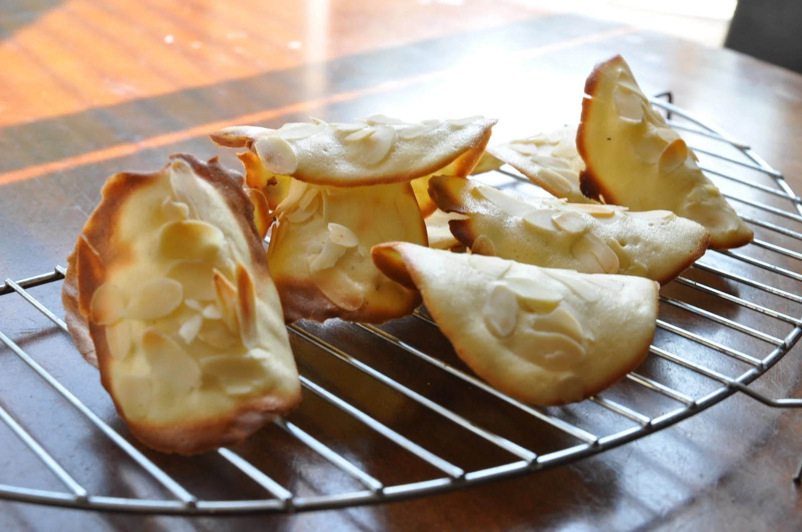 Baking Makes Perfect: Tuiles aux amandes