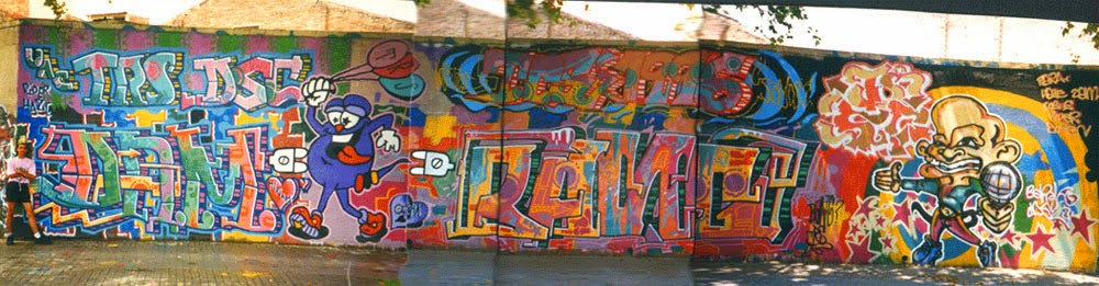 Graffitis con Dam y Dosis