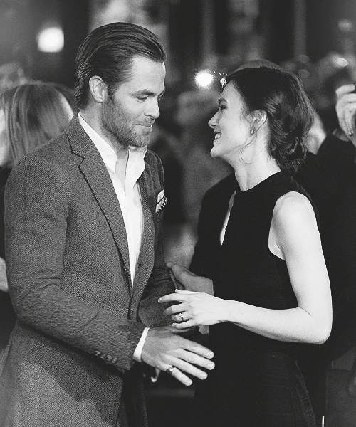 Pareja hombre aries y mujer virgo