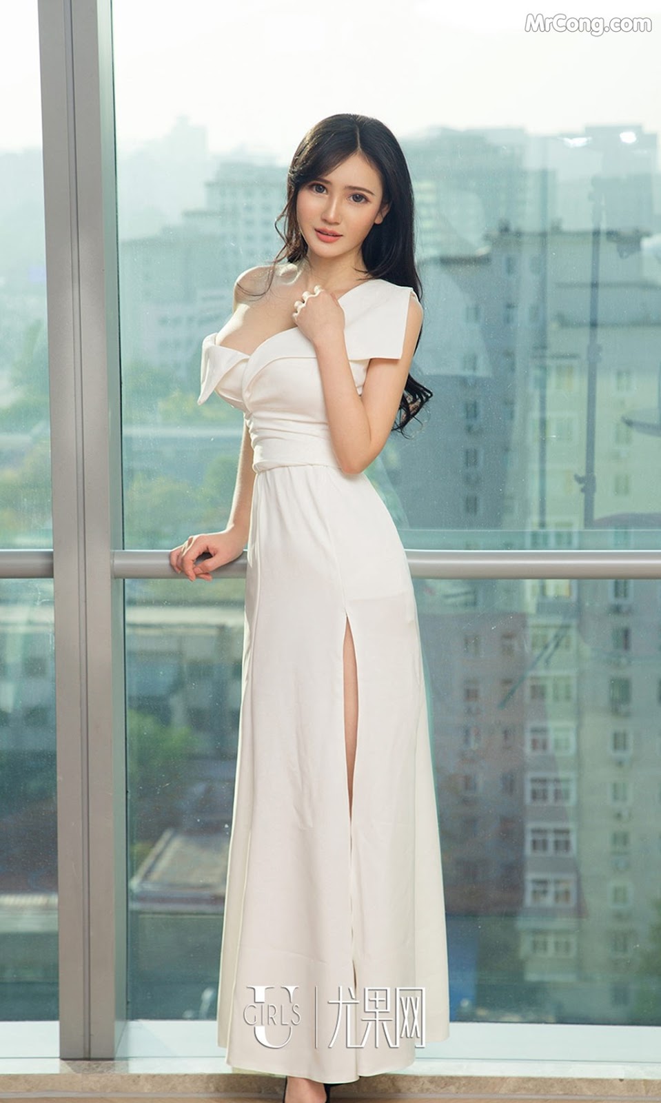 UGIRLS - Ai You Wu App No. 1280: Model Lin Shi Yin (林诗 茵) (35 photos)