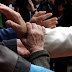 PAPA FRANCISCO SE CONFESSA E ATENDE CONFISSÕES NA BASÍLICA DE SÃO PEDRO