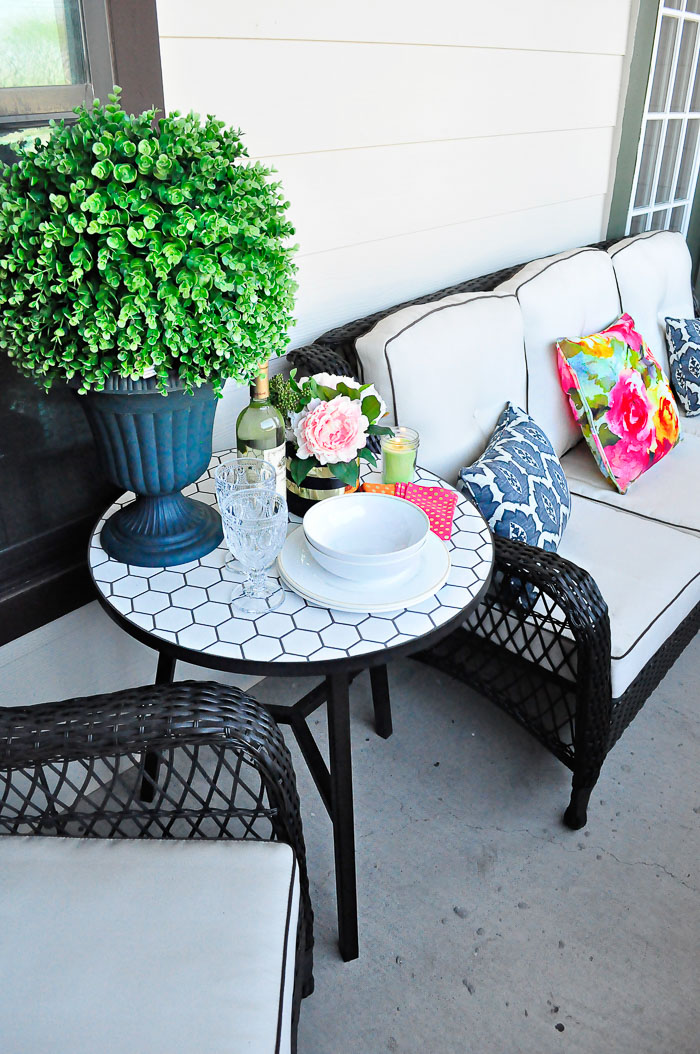 Decor ideas and inspiration on how to maximize style and space in a small space or apartment patio with some gorgeous finds from Walmart. 