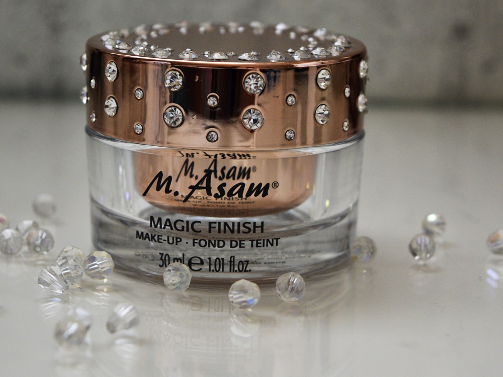 A Touch of Magie - M. Asam Magic Finish MakeUp Foundation 