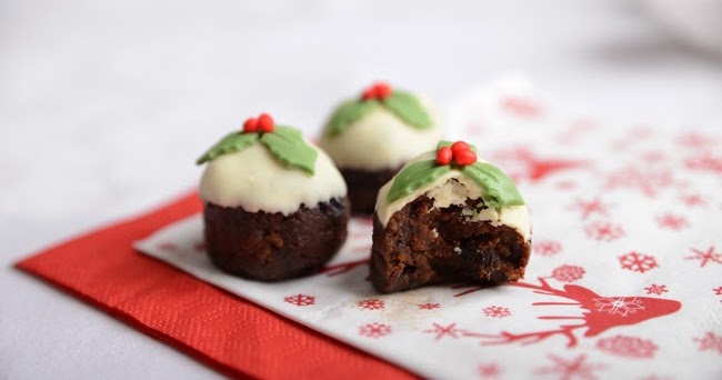 Waffle & Whisk: Christmas pudding truffles