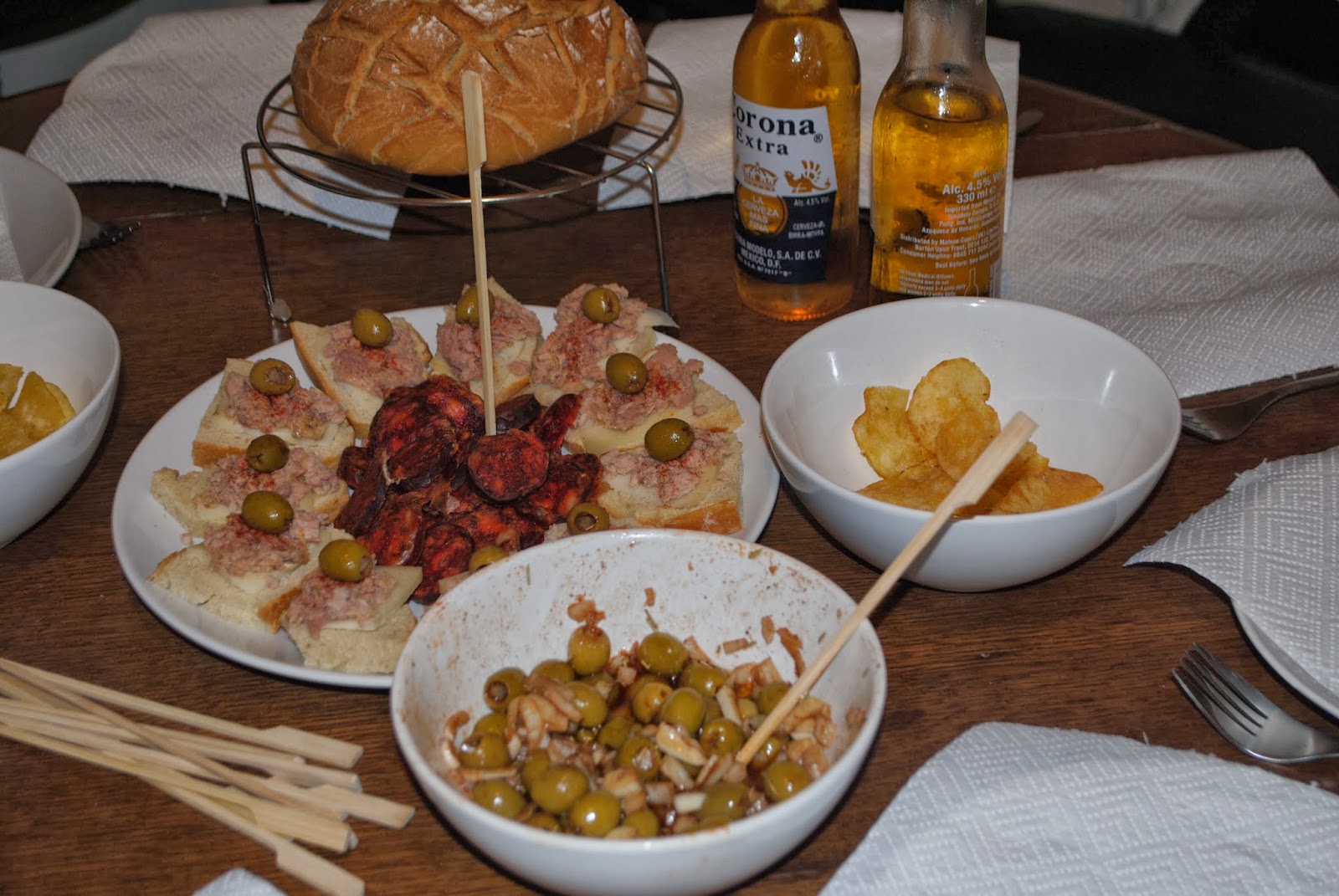 una-erasmus-en-apuros-spanish-dinner
