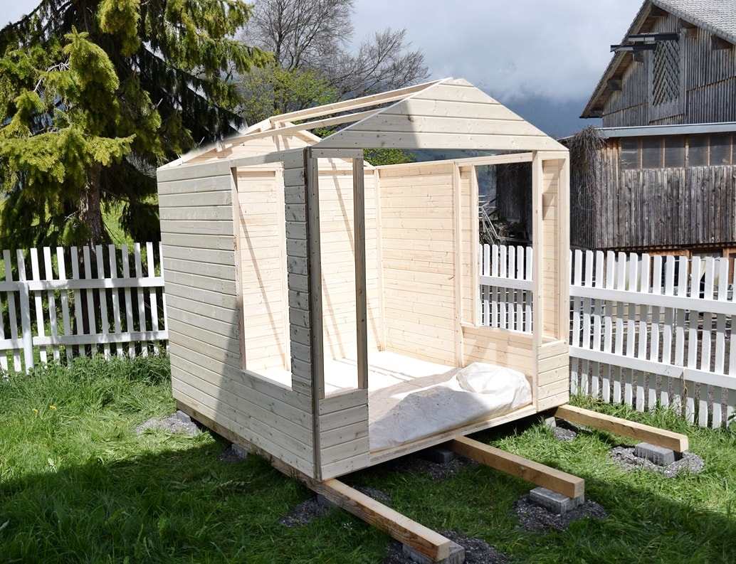 Deko Und Diy Blog Kreative Deko Ideen Fur Ein Schones Zuhause Wir Bauen Unser Shabby Gartenhaus White And Vintage